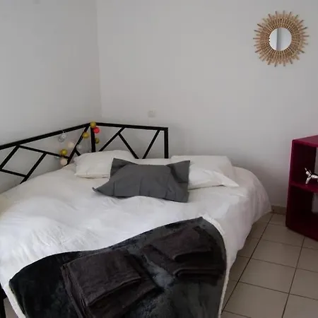 Appartement Cosy. Centre. Proche Aéroport Et Parc Exposition