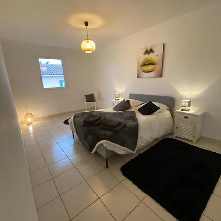 Apartmán Cosy. Centre. Proche Aeroport Et Parc Exposition *